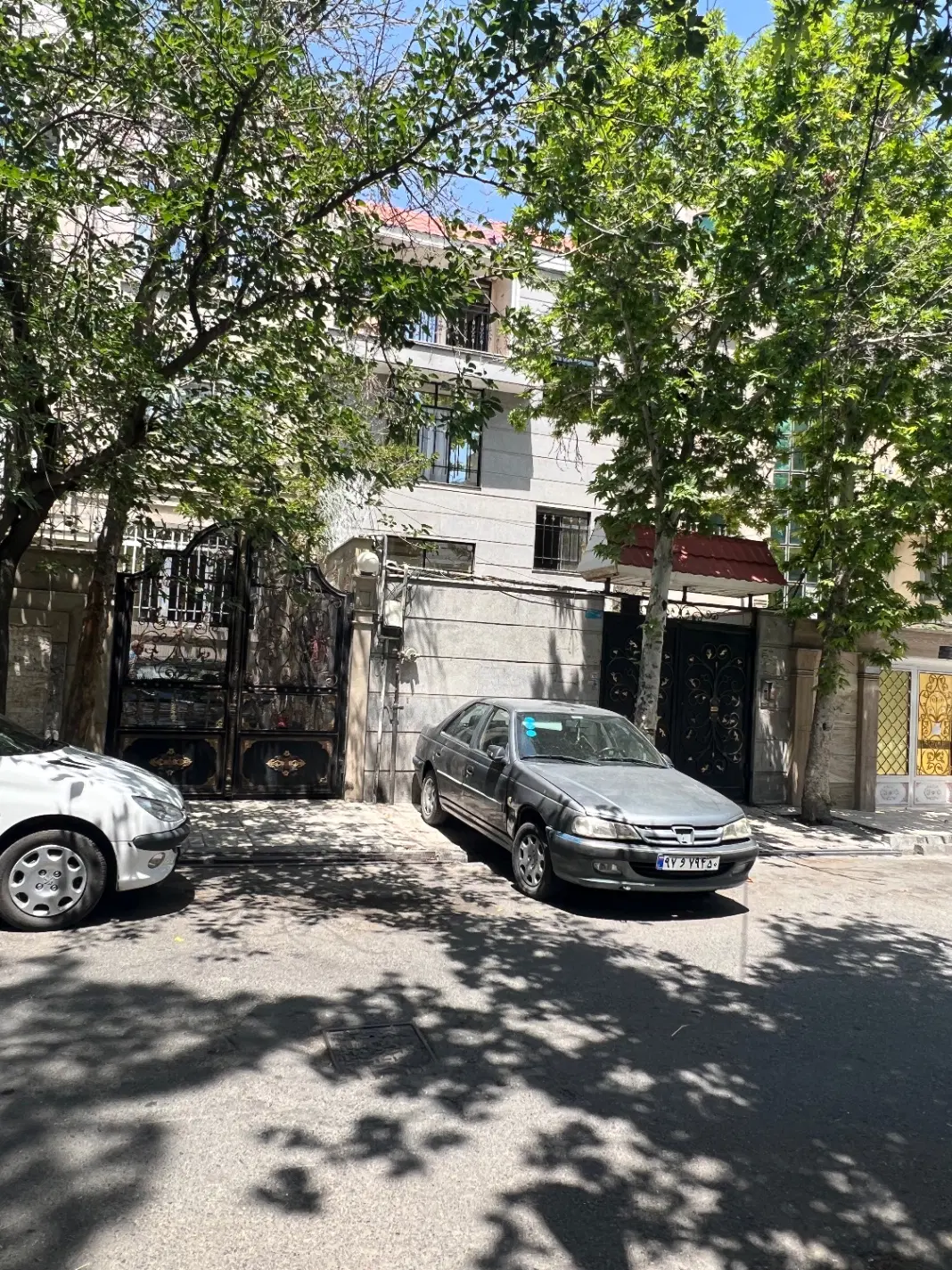 یک‌واحد۴۵ متری با پارکینگ و انباری