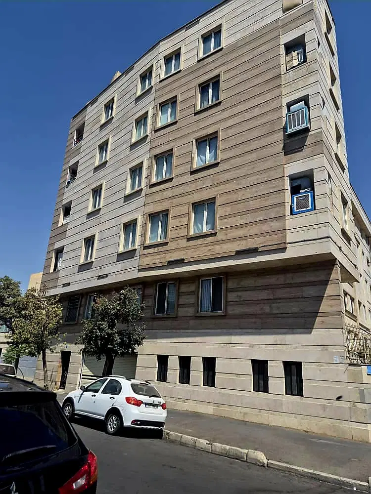آپارتمان ۱۱۰متری دوخوابه شیک