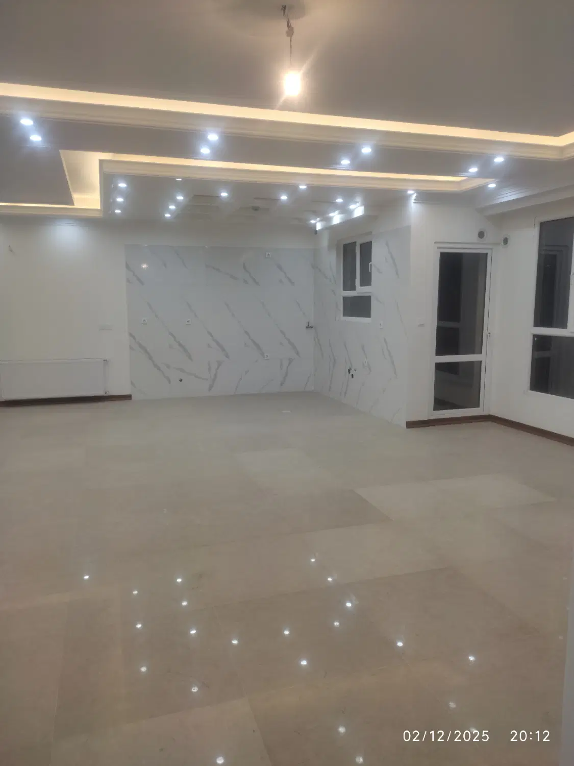 آپارتمان 102 متری نیارکی