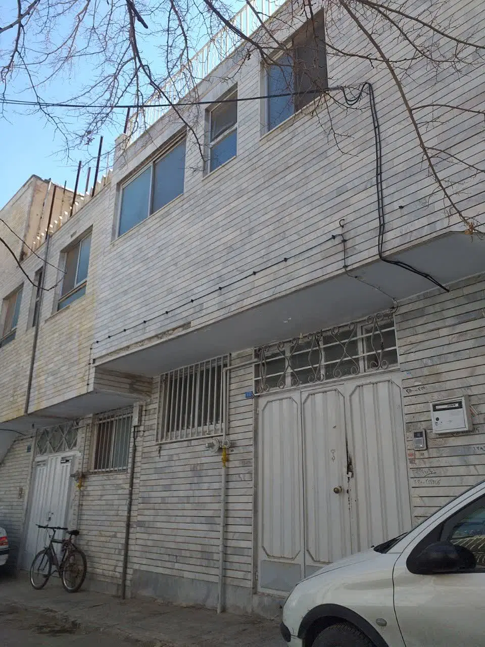 ویلایی ۱۲۰ متر کوی امام با پروانه .معاوضه