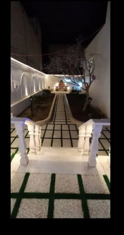 ویلایی۲۰۰ متری خاقانی ۳۰