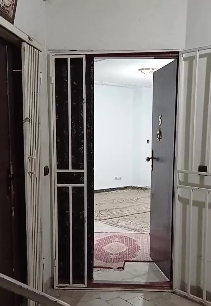 53مترآپارتمان یک خواب300میلیون رهن کامل