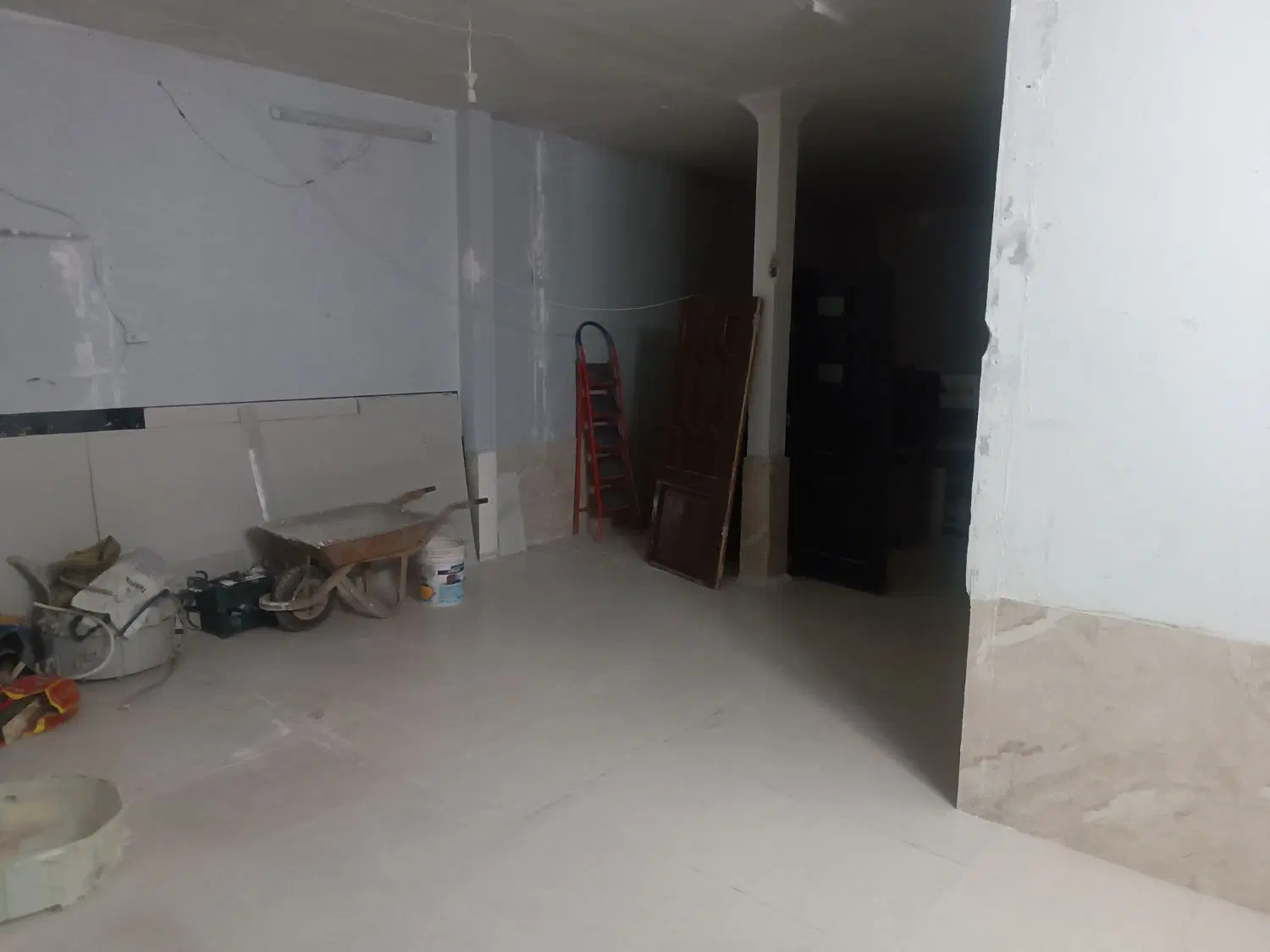 مغازه ۶۰متری داخل ایثارگران ۲۵