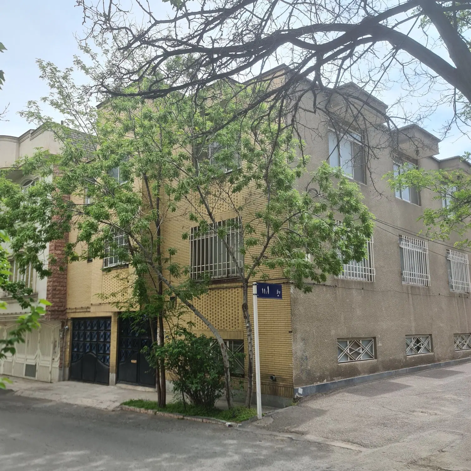 زمین دونبش جنوبی ویلا ۱۱