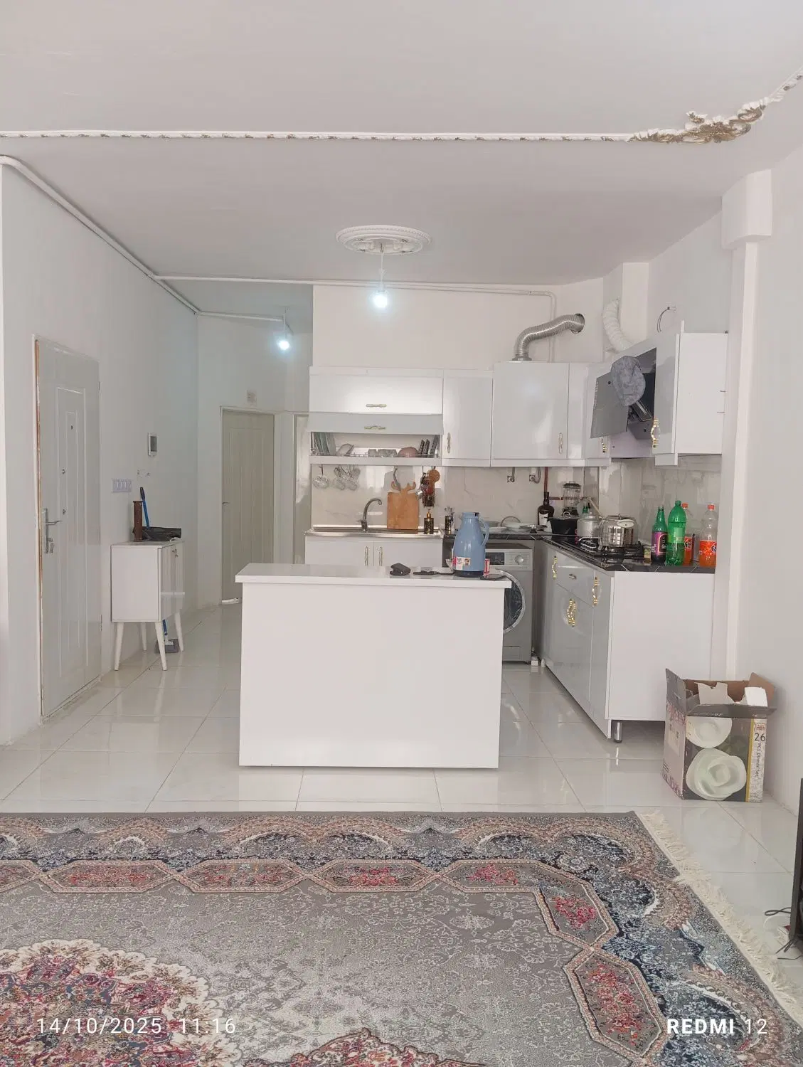 آپارتمان۹۰متر۲خواب_تکواحدی_پارکینگ مجزا_توس۹۷