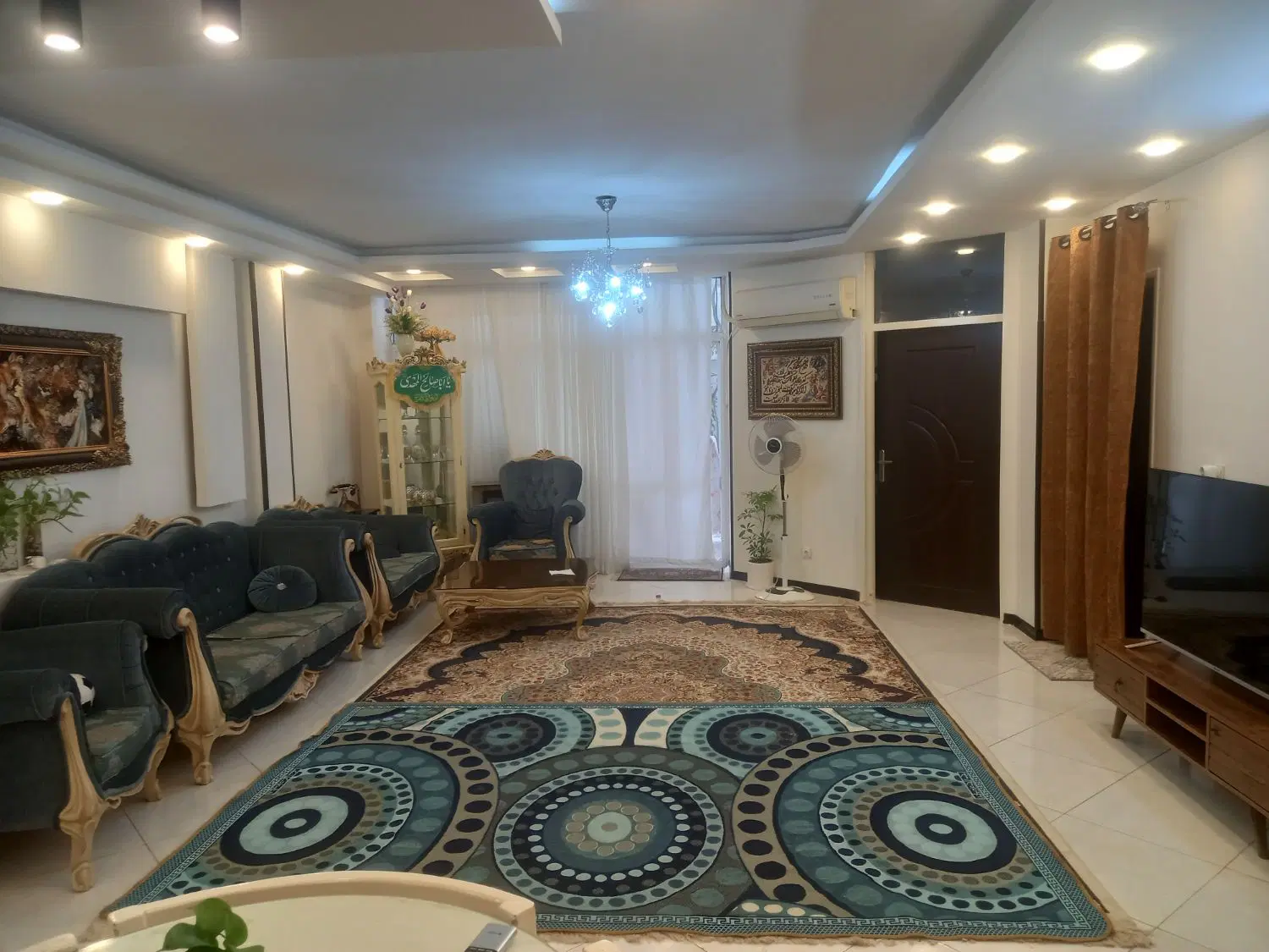 آپارتمان ۱۱۳ متری ۳خوابه خ رباط