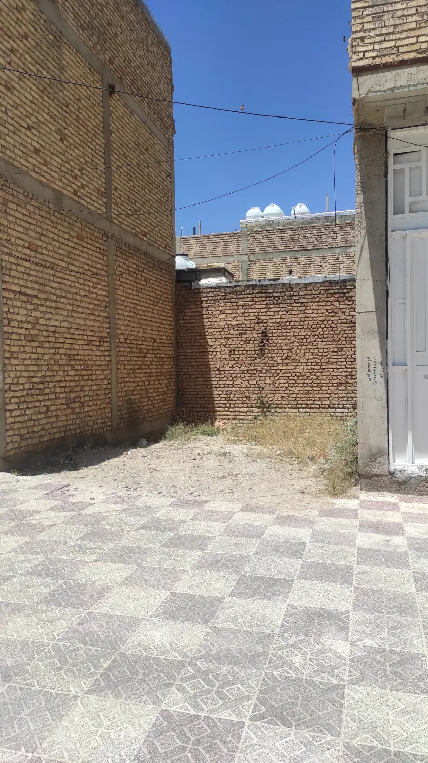 زمین مغازه
