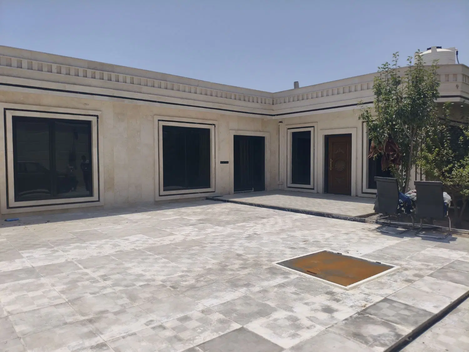 ویلا واقع در الورد