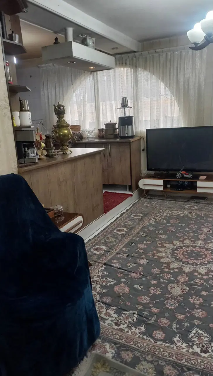 ۸۰ متر فول امکانات رو به نما