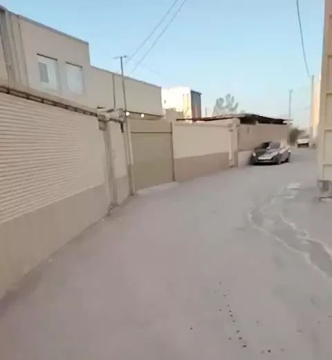 خانه باغ بزرگ وخوش نقشه نیمه ساز جای عالی