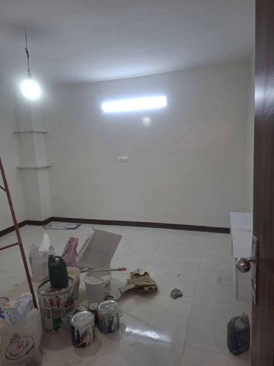 واحد ۳۵متری تکخواب گلابدره آبک تجریش