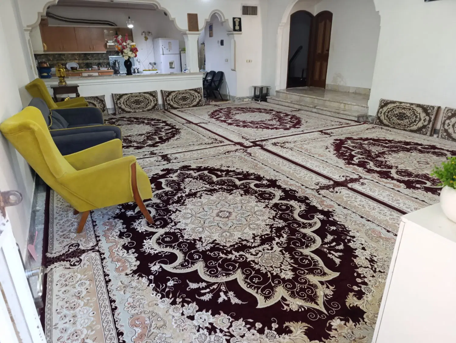 منزل ویلایی واقع در منزل آباد