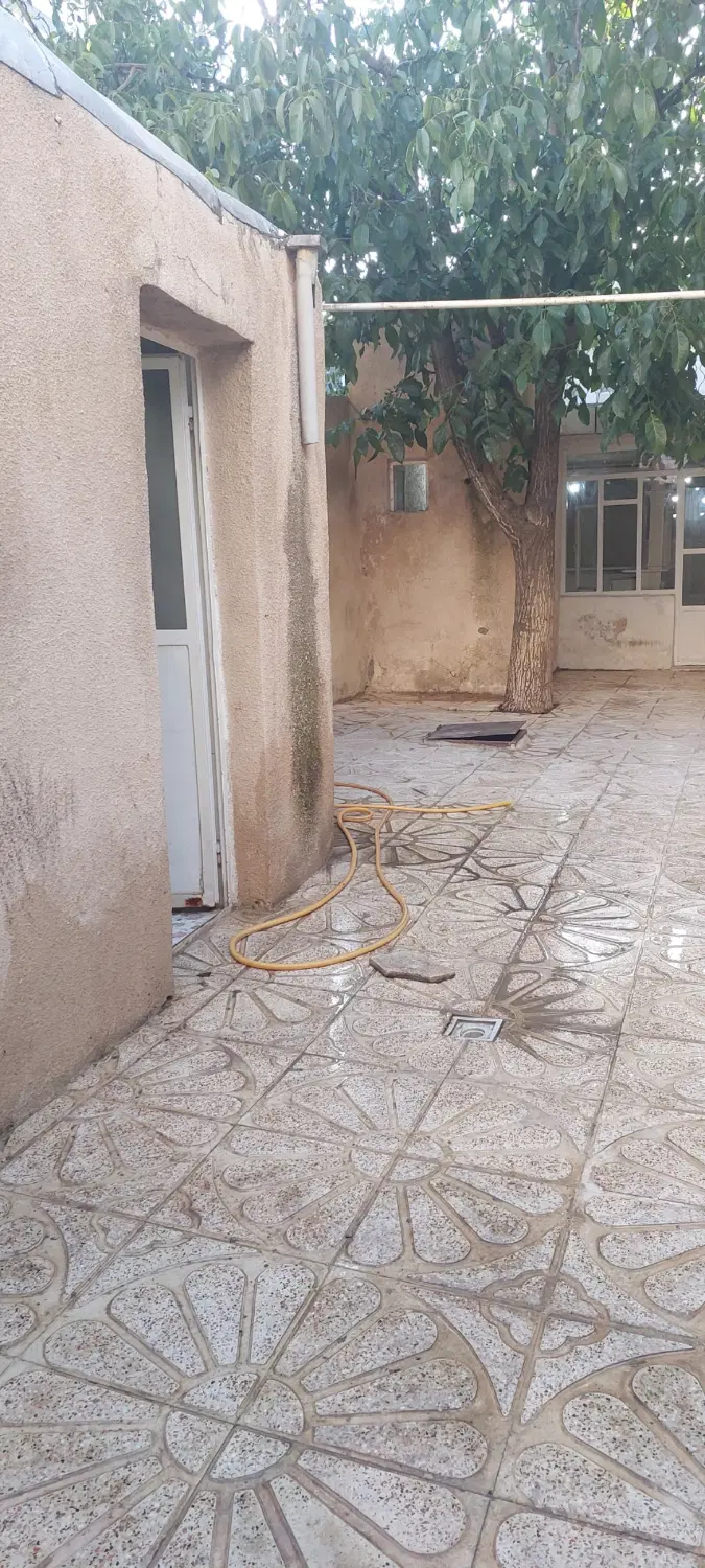 فروش خانه کلنگی در حصار مطهری