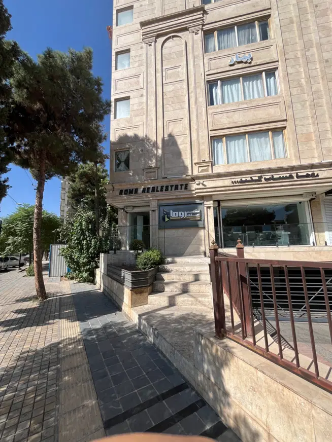 ۲۱۵ متر ۳ خوابه شهرک بهشتی