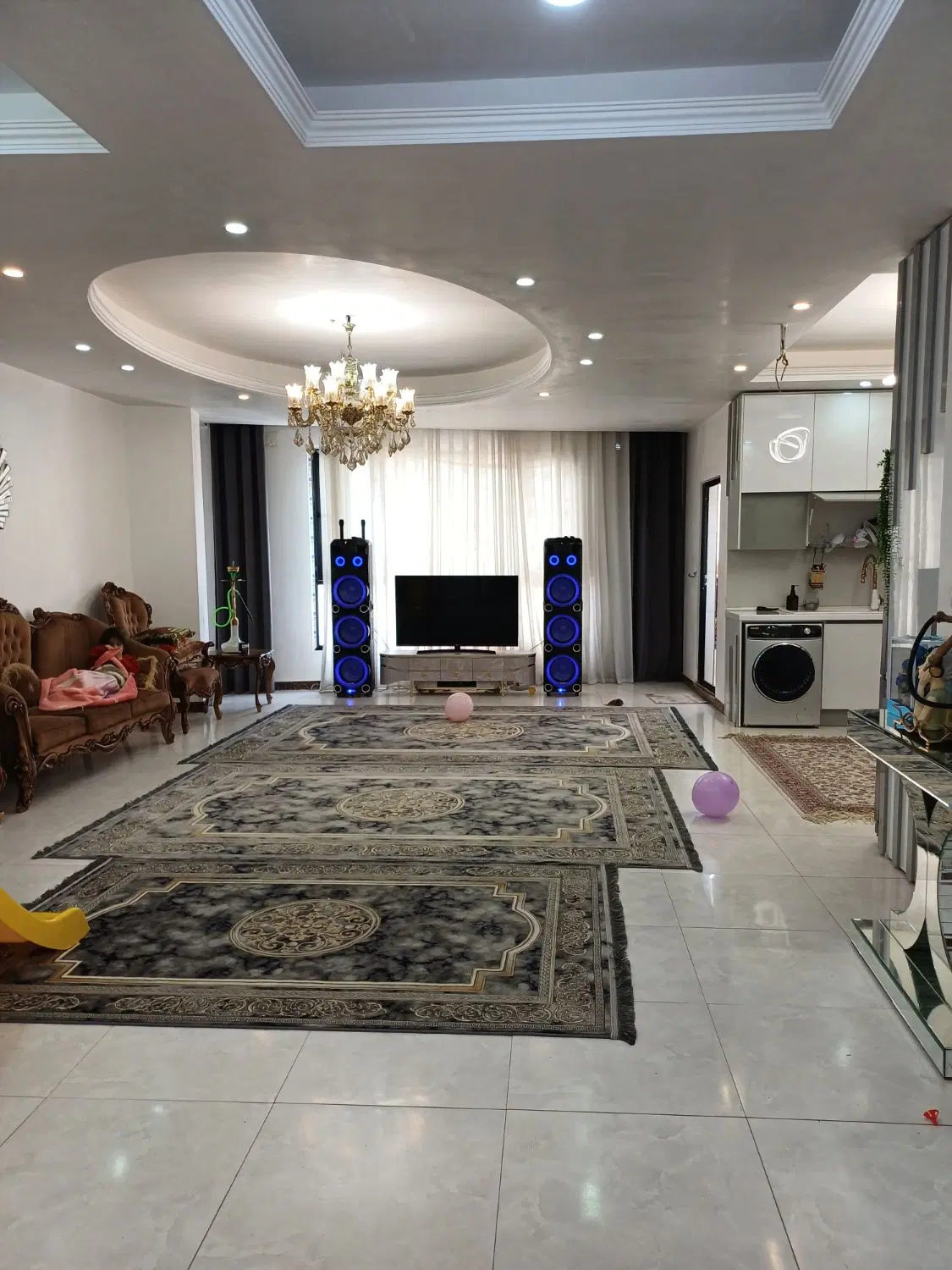 یک واحد اپارتمان نوساز بهشت ۱۲