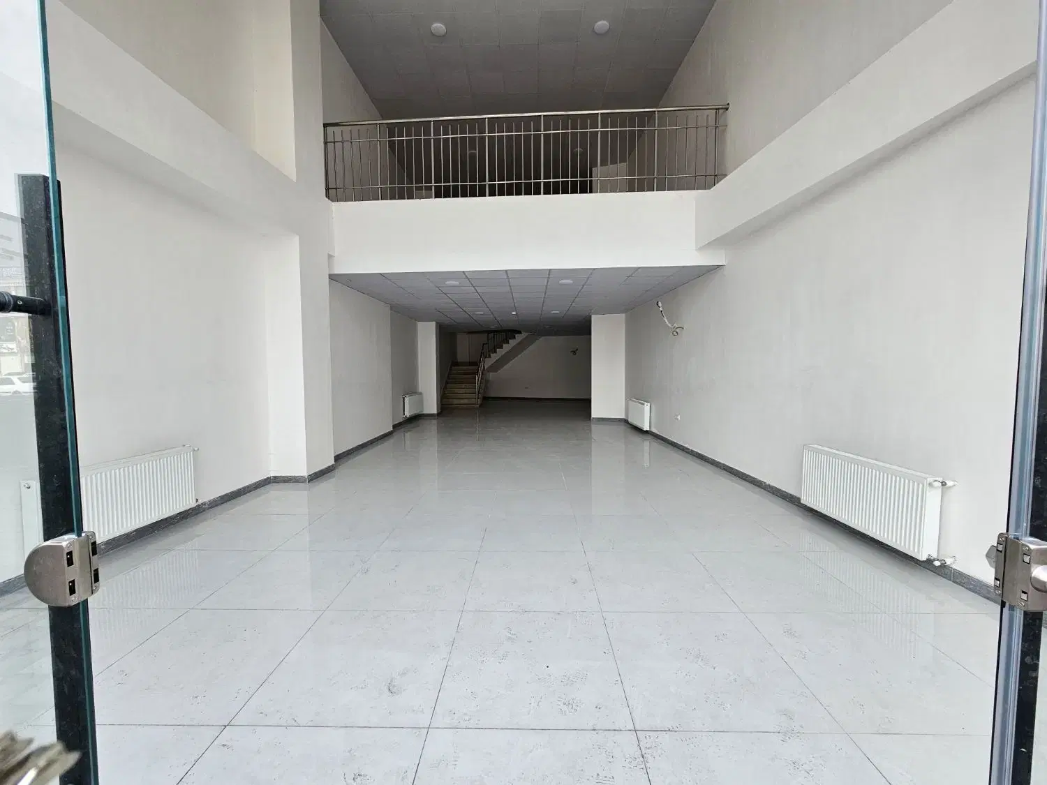 اجاره مغازه 190 متری