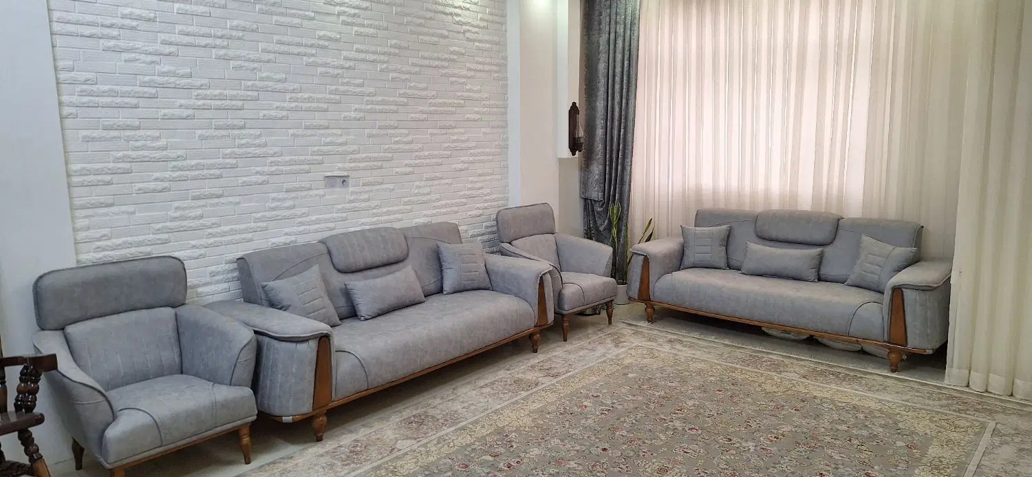اجاره آپارتمان هنرور شیک و تمیز ۷۰ متری