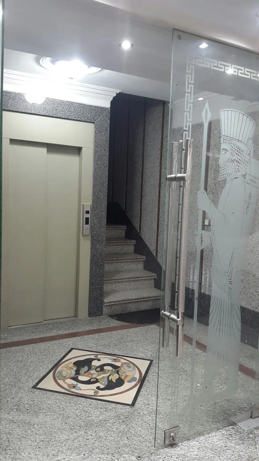 ک‌نخورده‌۷۰م‌۲خ‌تک‌واحد‌م‌لرزاده ۲ن‌زوج‌جوان‌ فقط