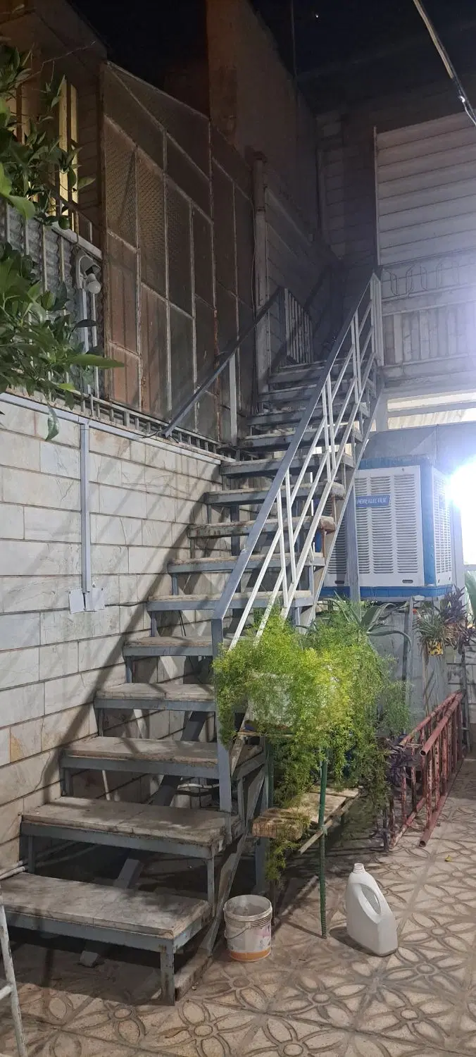 منزل طبقه دوم