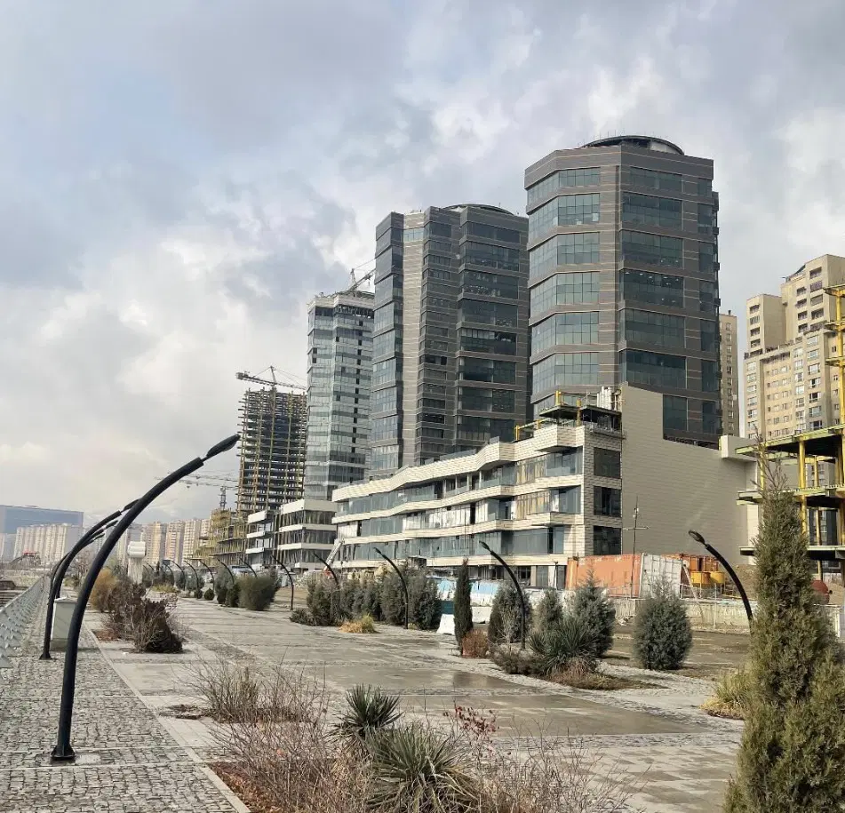 واحد تجاری (مغازه) برج آرتمیس دریاچه