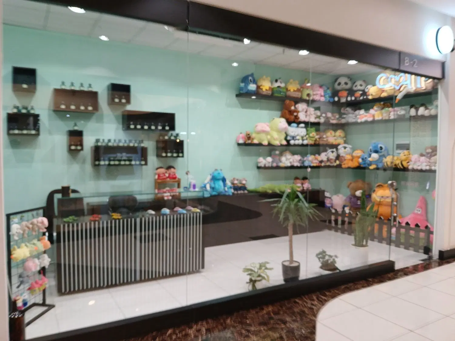 واگذاری مغازه عطر و عروسک سیتی سنتر شاهین شهر