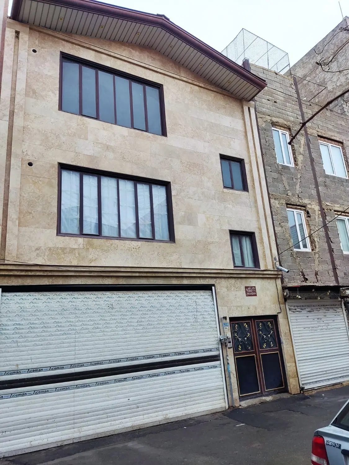 خانه آپارتمان تک واحدی جنوبی سه واحد