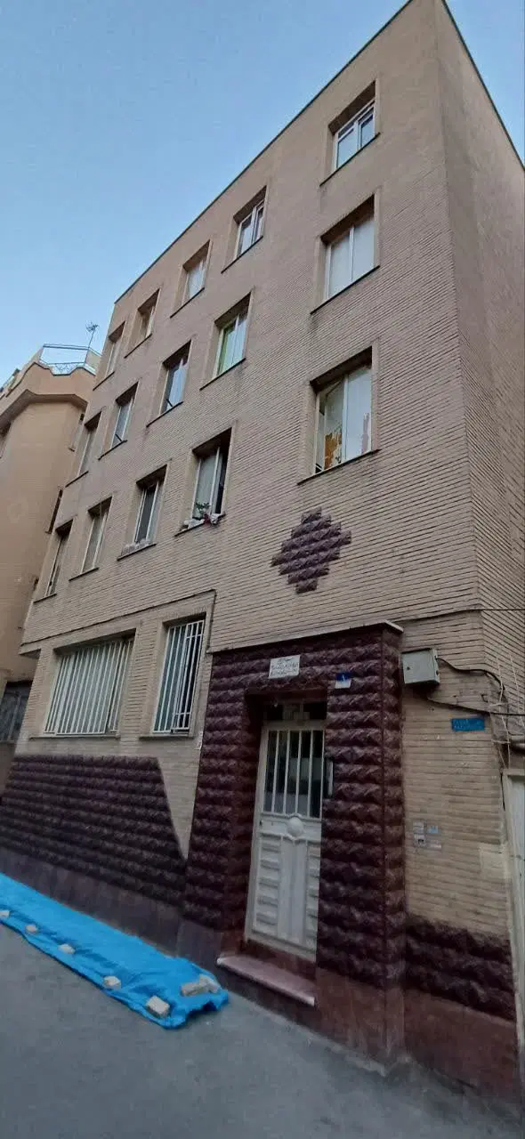 املاک فروش