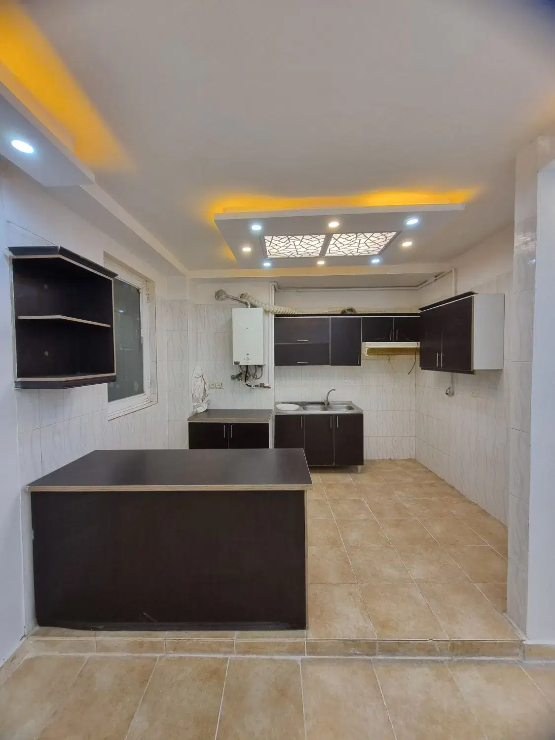 دوخوابه ۸۰ متری