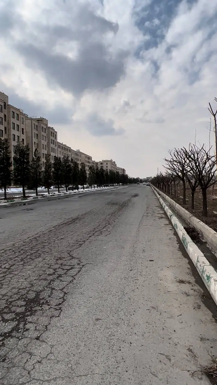 زمین ۳۰۸ متر  فاز ۳ ساماندهی (دادگستر)