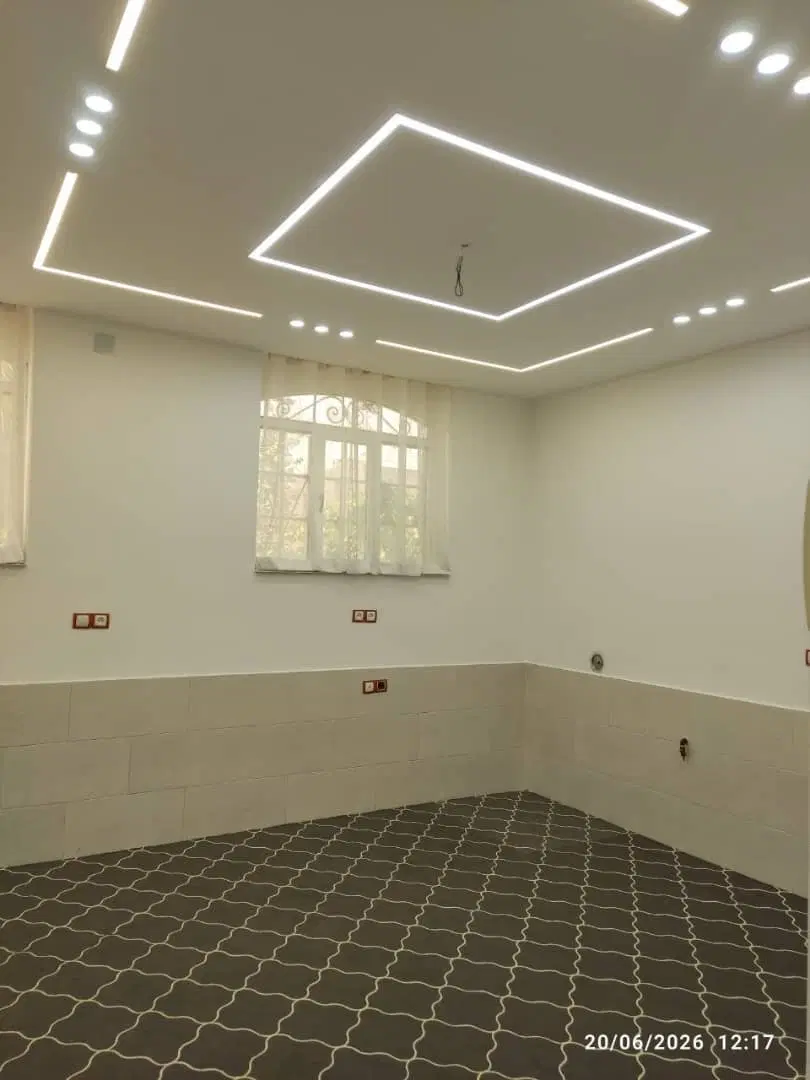 منزل دربست۸۰ متری