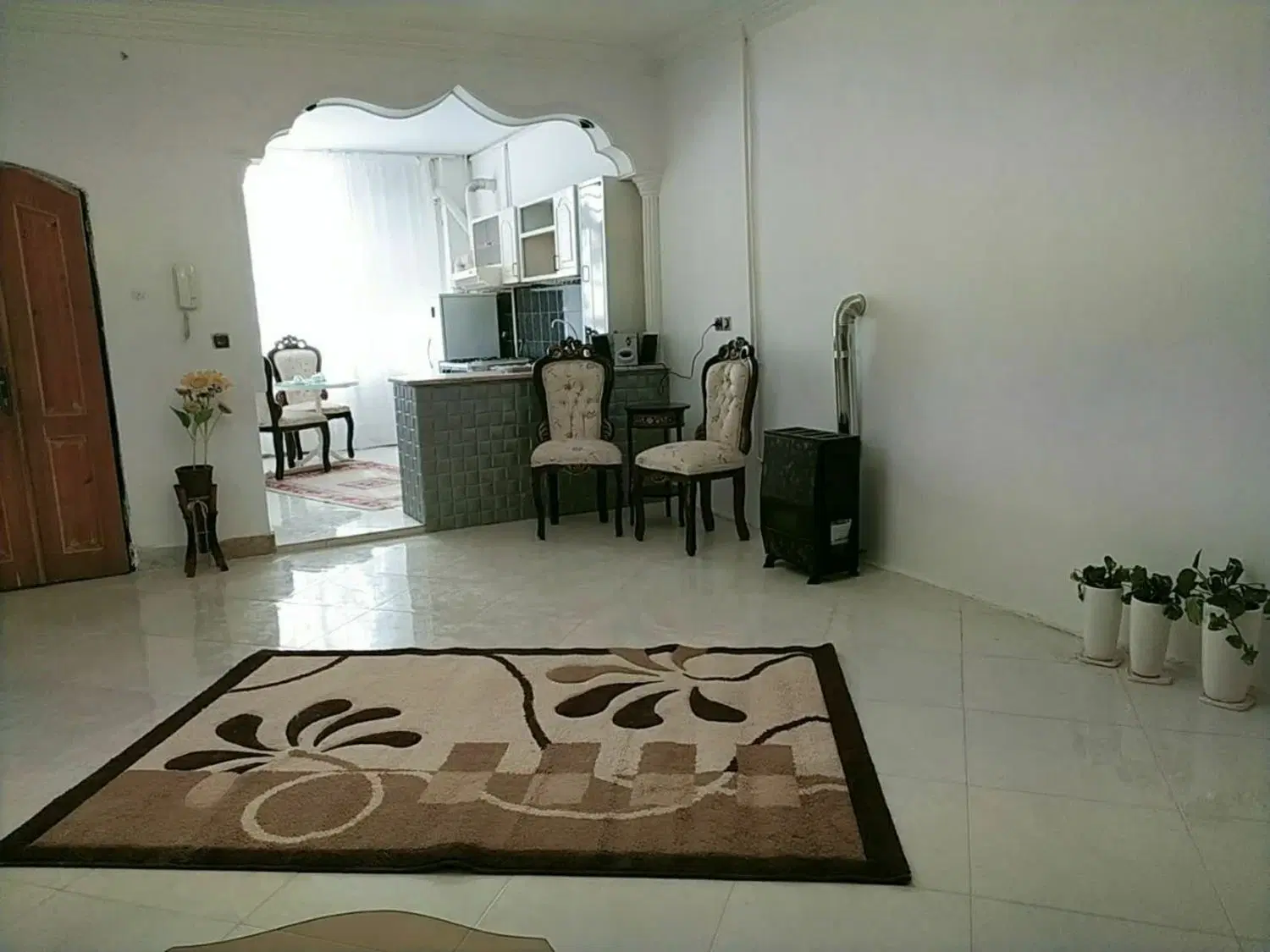 اپارتمان همکف در دلشاد