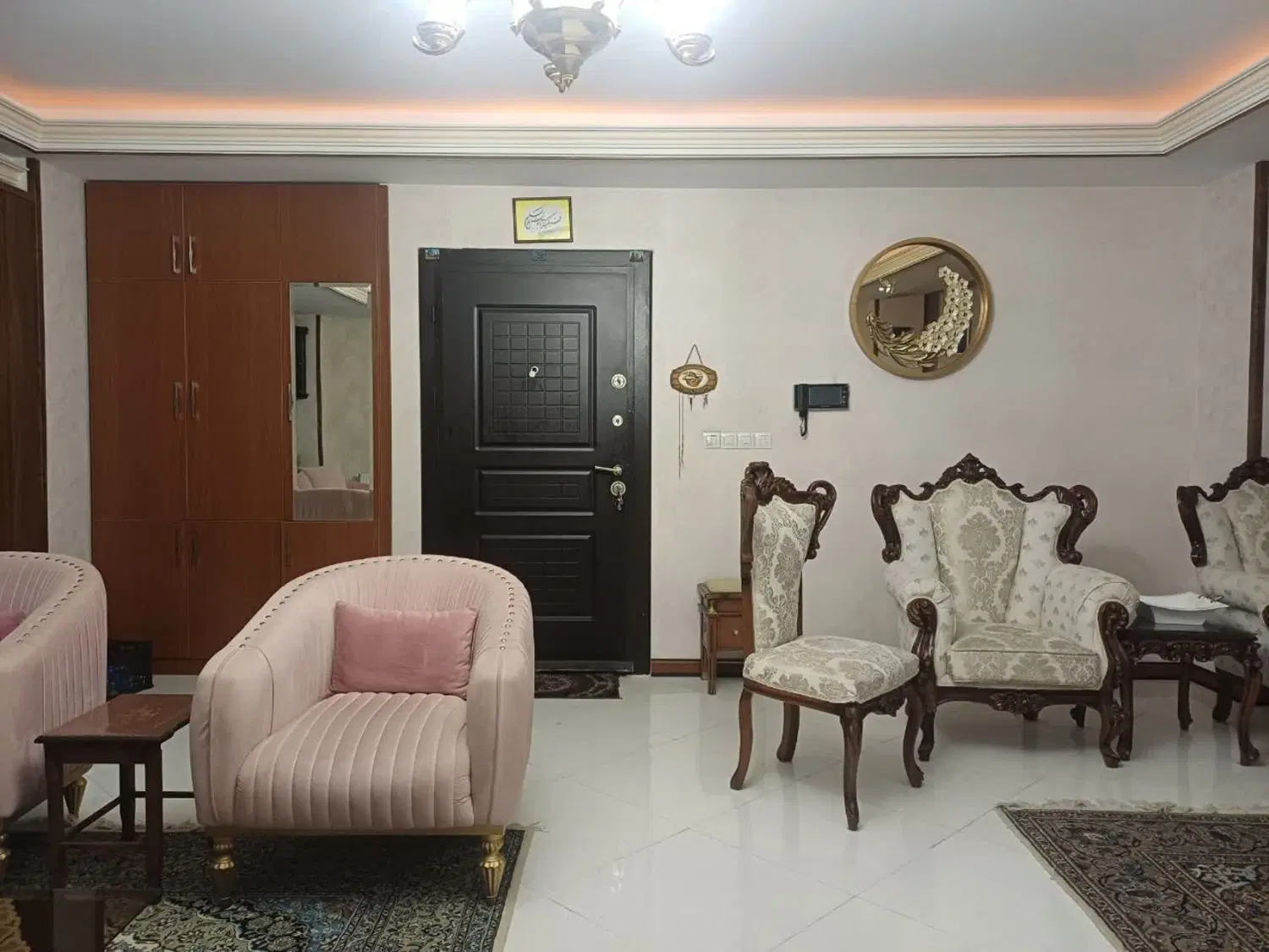 آژانس املاک شهر واحد ۱۲۴ متری