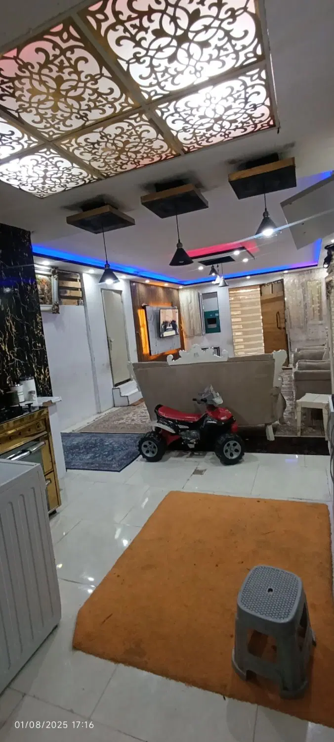خونه همکف ویلایی حیاط خصوصی