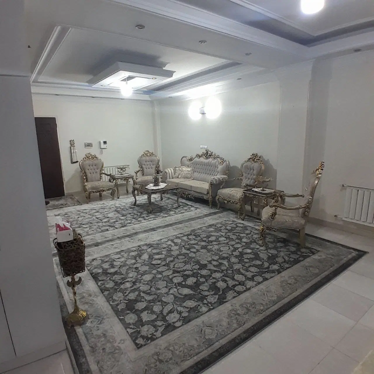 آپارتمان ۸۳ متری