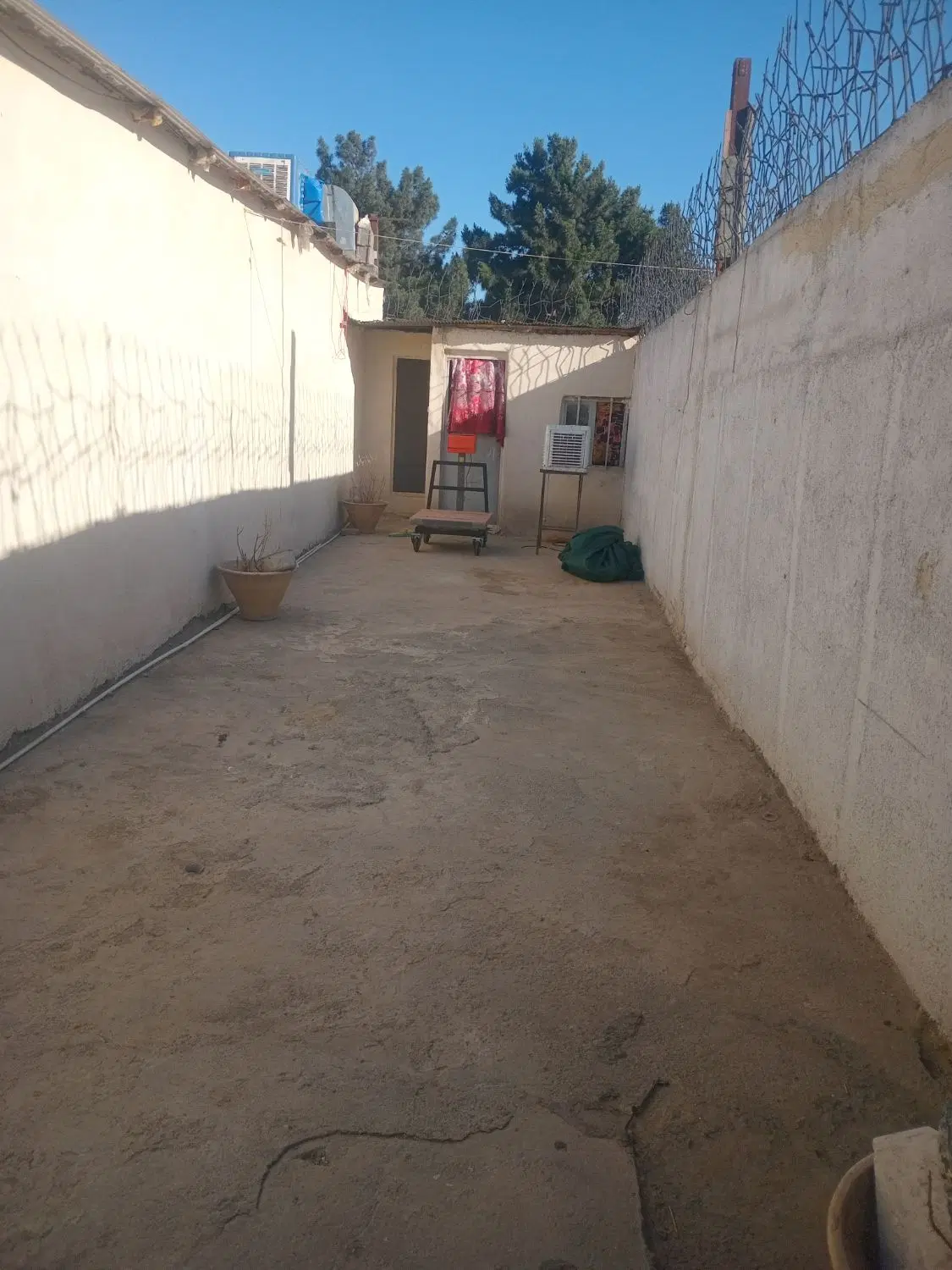 اجاره گاراژ درخلازیر