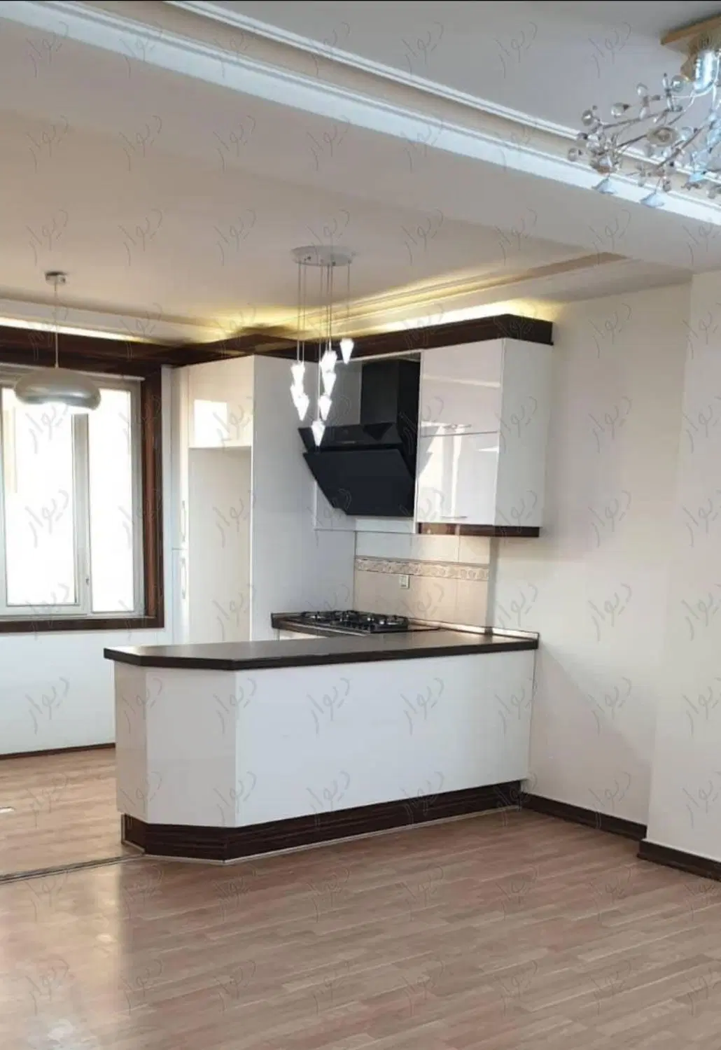 آپارتمان 54 متری طبقه سوم