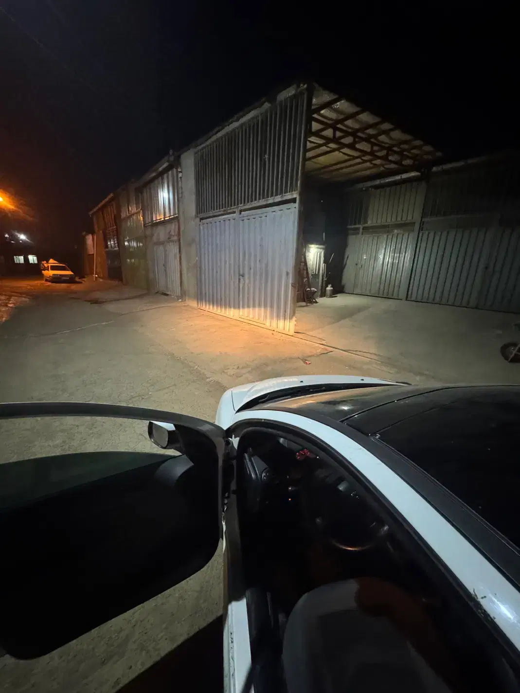 کارگاه ۲۰۰ متری