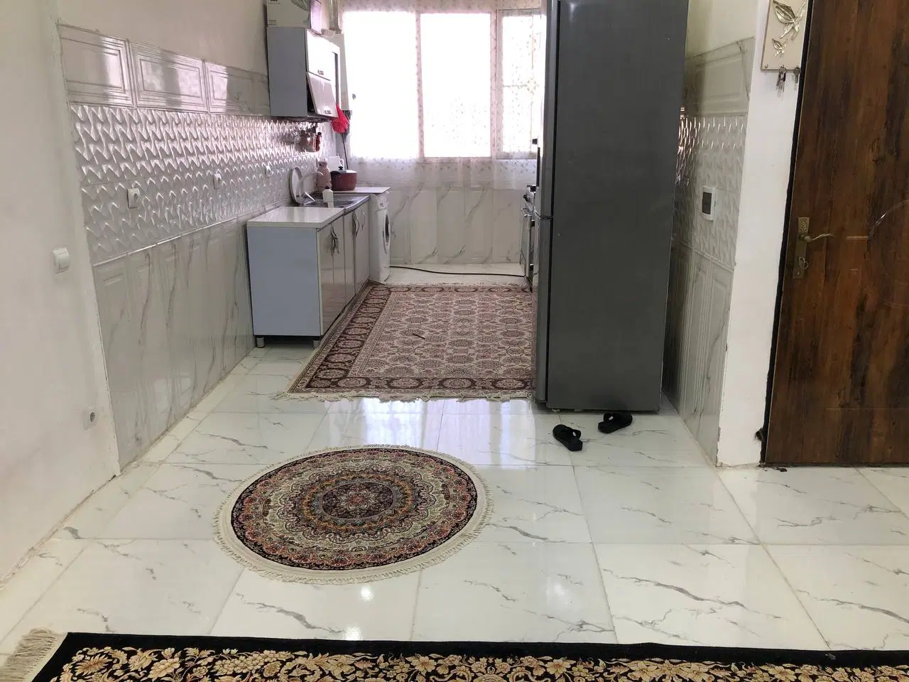 خانه دو طبقه ونیم