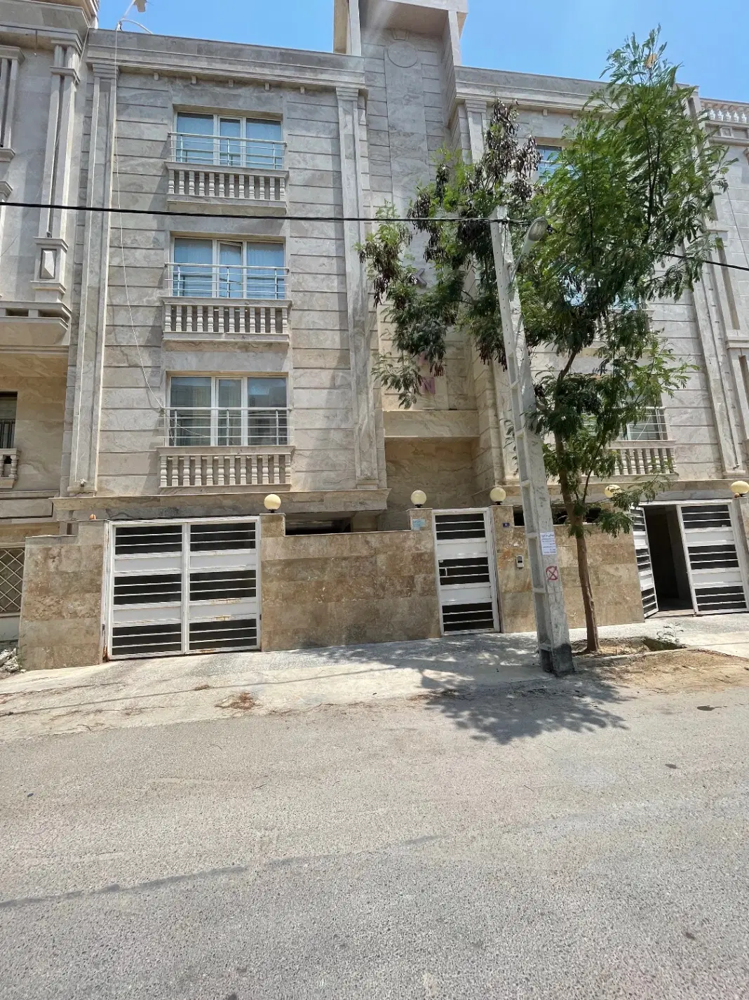 فروش واحد ۹۰متر لاله گلستان