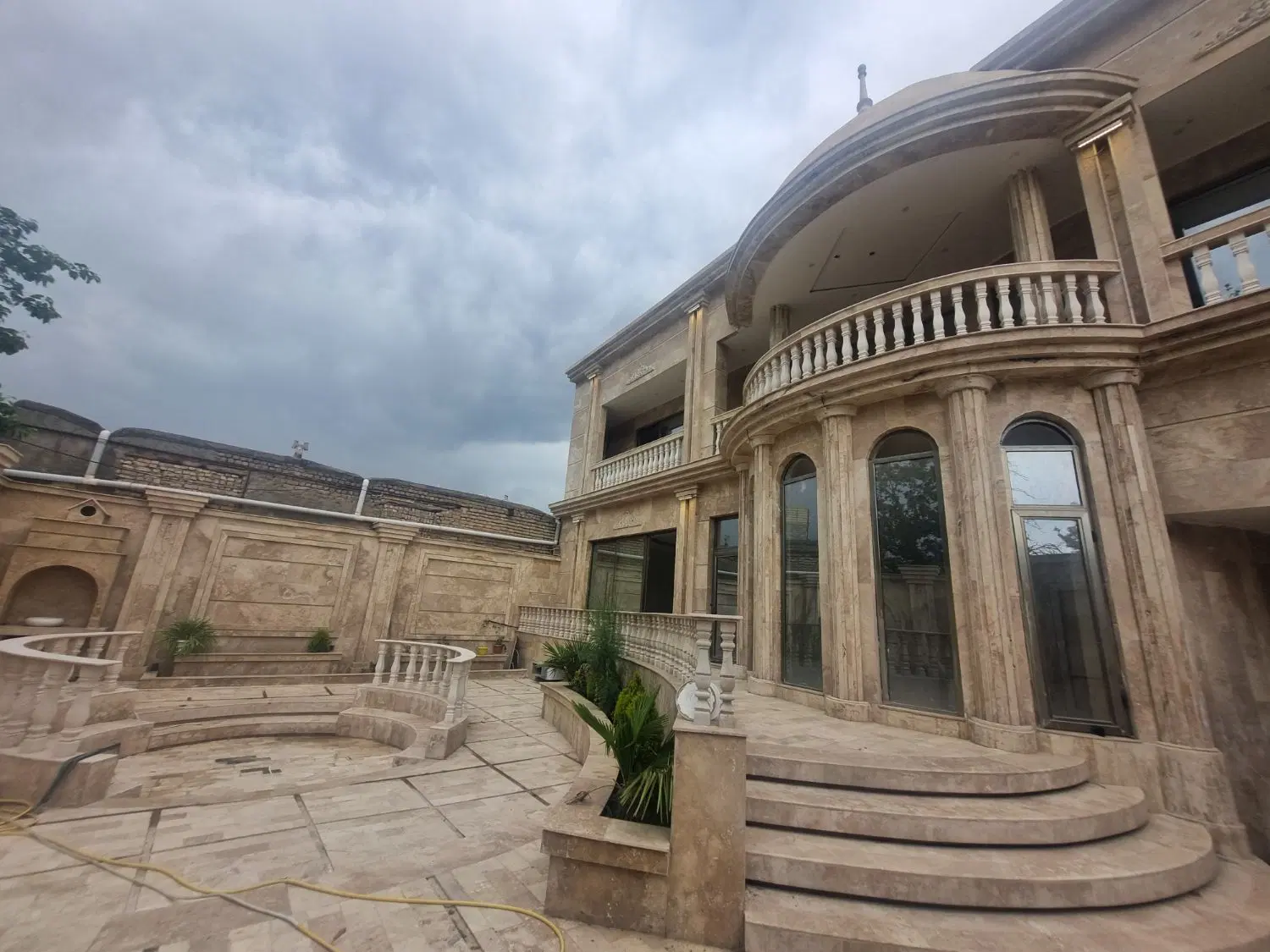 اجاره باغ رایگان برای مستاجر