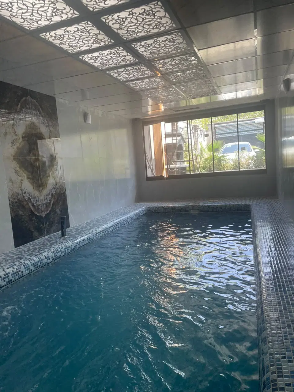 200 متر باغچه دوبلکس با استخر 4 فصل