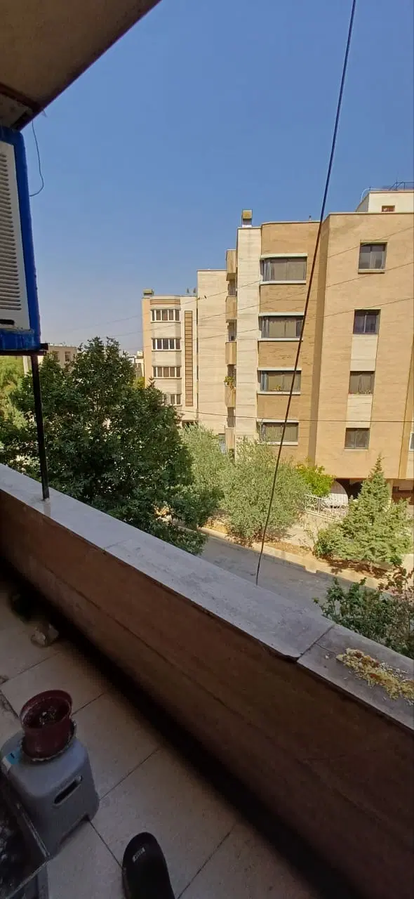 یکخواب بر خیابان اصلی