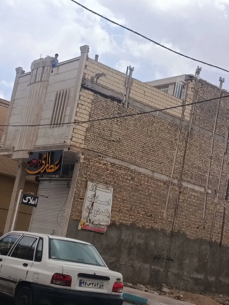 مغازه 70متری خیابان اسکان