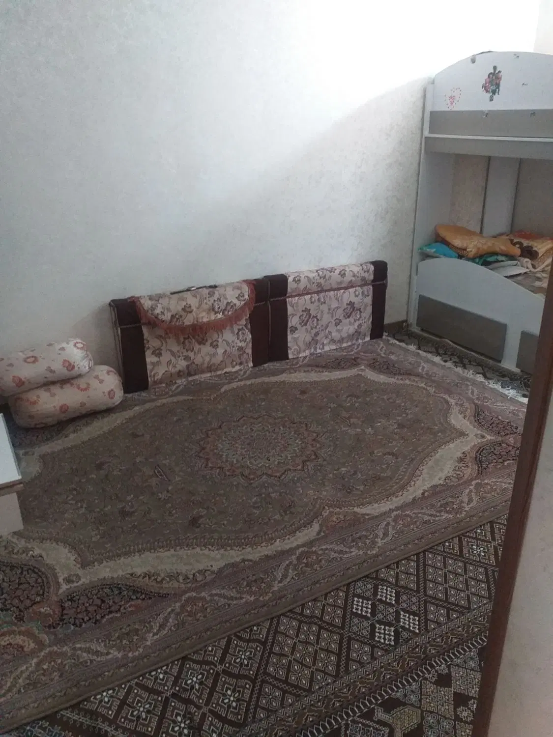 خانه فروشی ازادشهر ۲۵۵متری دوخواب حیاط شمالی