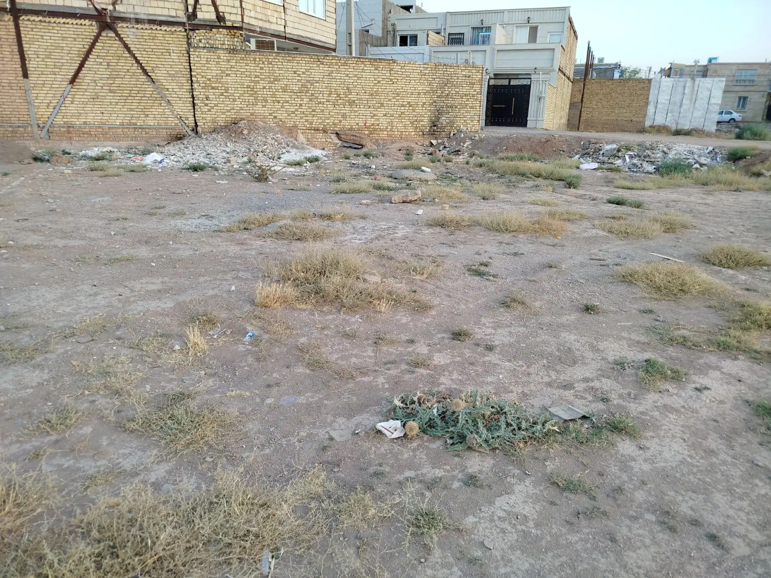 زمین مسکونی