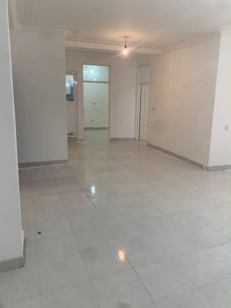 فروش واحد ۸۴ متری دو خواب ساخت ۹۰ نما سنگ