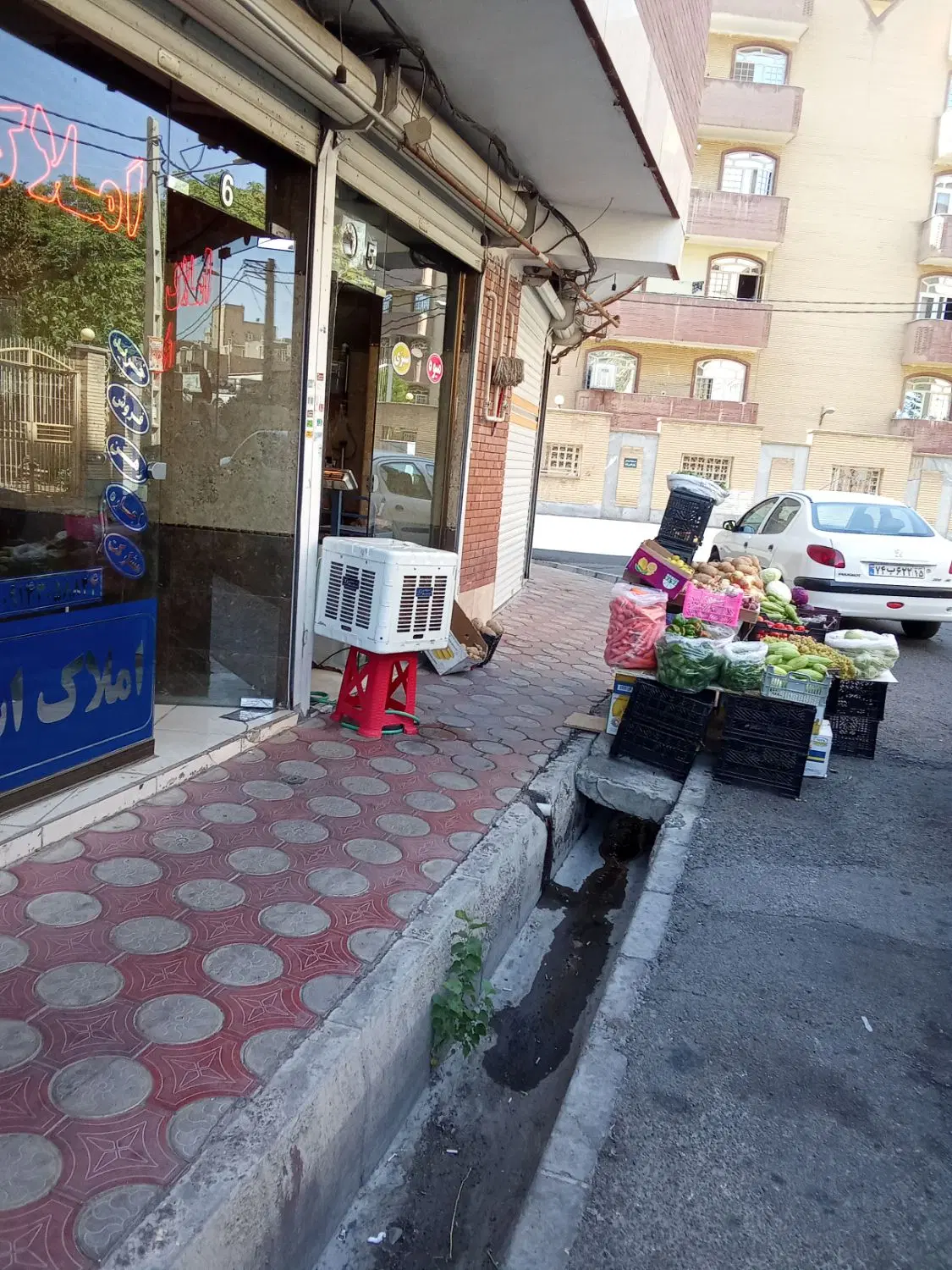 18مترمغازه گلریزان اذربایجان