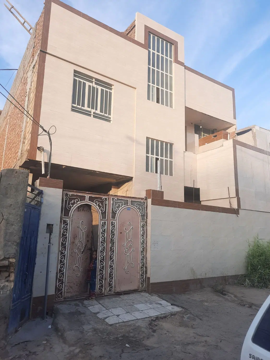 زمین خانه ویلایی