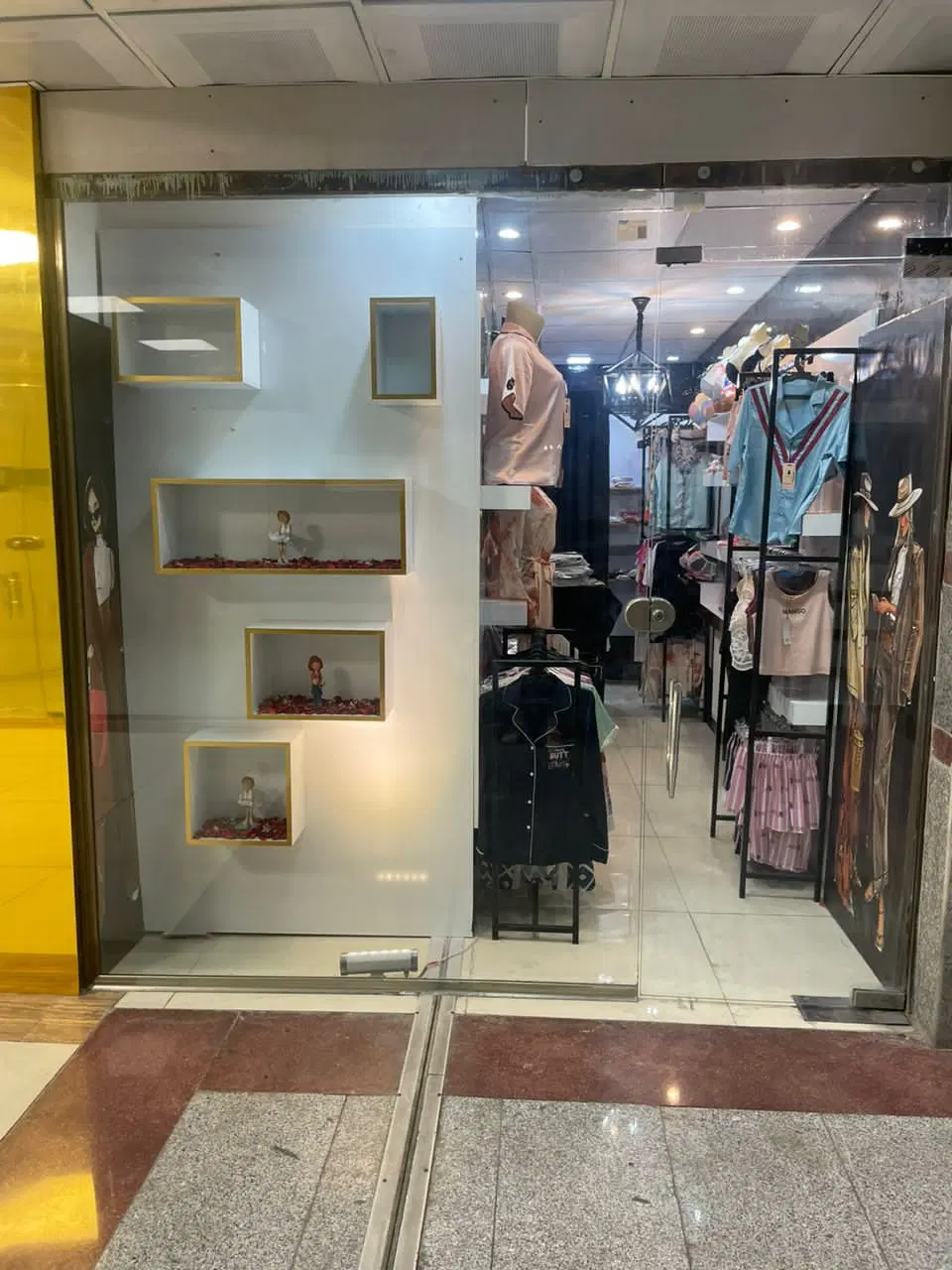 فروش مغازه در مترو آبرسان پاساژ هرمس
