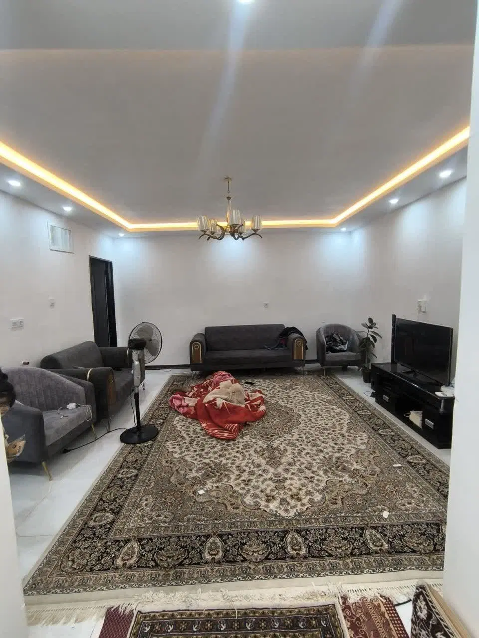 خانه ویلایی واقع در نیرو هوایی